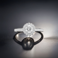Load image into Gallery viewer, Engagement Rings Montreal