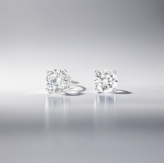 Round Diamond Stud Earrings